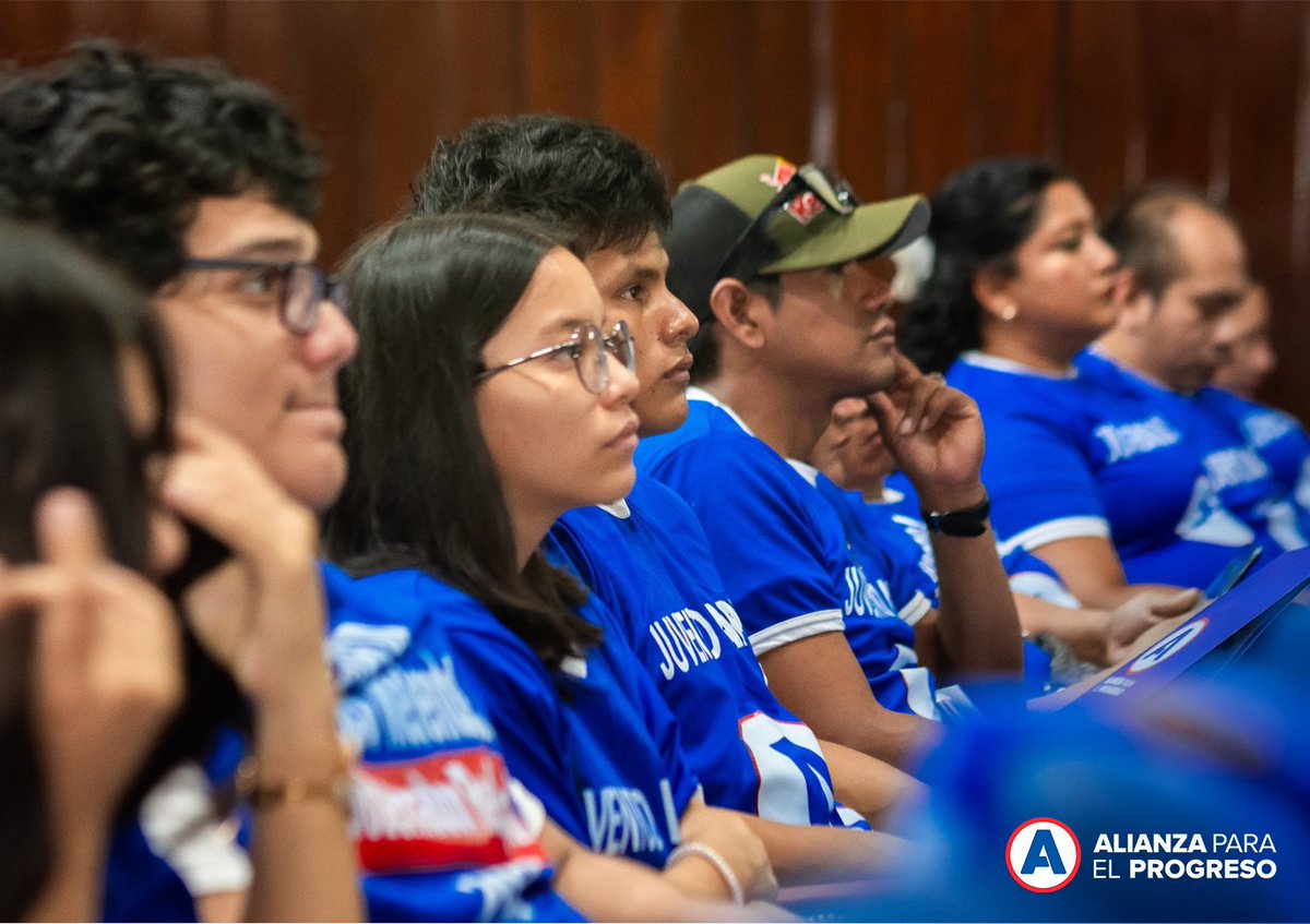 Peru_APP's tweet image. ¡Gracias a todos por ser parte de esta transformación! 🙌 

#JuventudAPP #Iquitos 🚀 #AlianzaParaElProgreso 🅰️🅿️🅿️