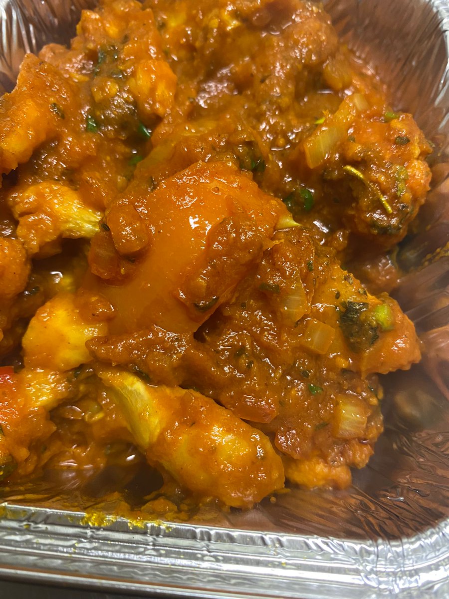 Here's a super close up of our Chicken Rogan Josh  - cooked in methi leaves layered with tomatoes 🍅 & green peppers in a flavoursome sauce! 

Open from 17:30pm
riversidespice.com 

#catcliffe #rotherhamtakeaway #rotherhamiswonderful #currynightin #notjustcurry