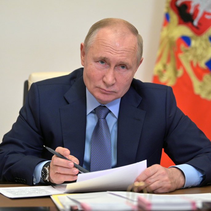 jacksonhinklle's tweet image. 🚨🇷🇺🇺🇸 President Putin: "ISIS generally only attacks enemies of the United States. This is a strange coincidence!”