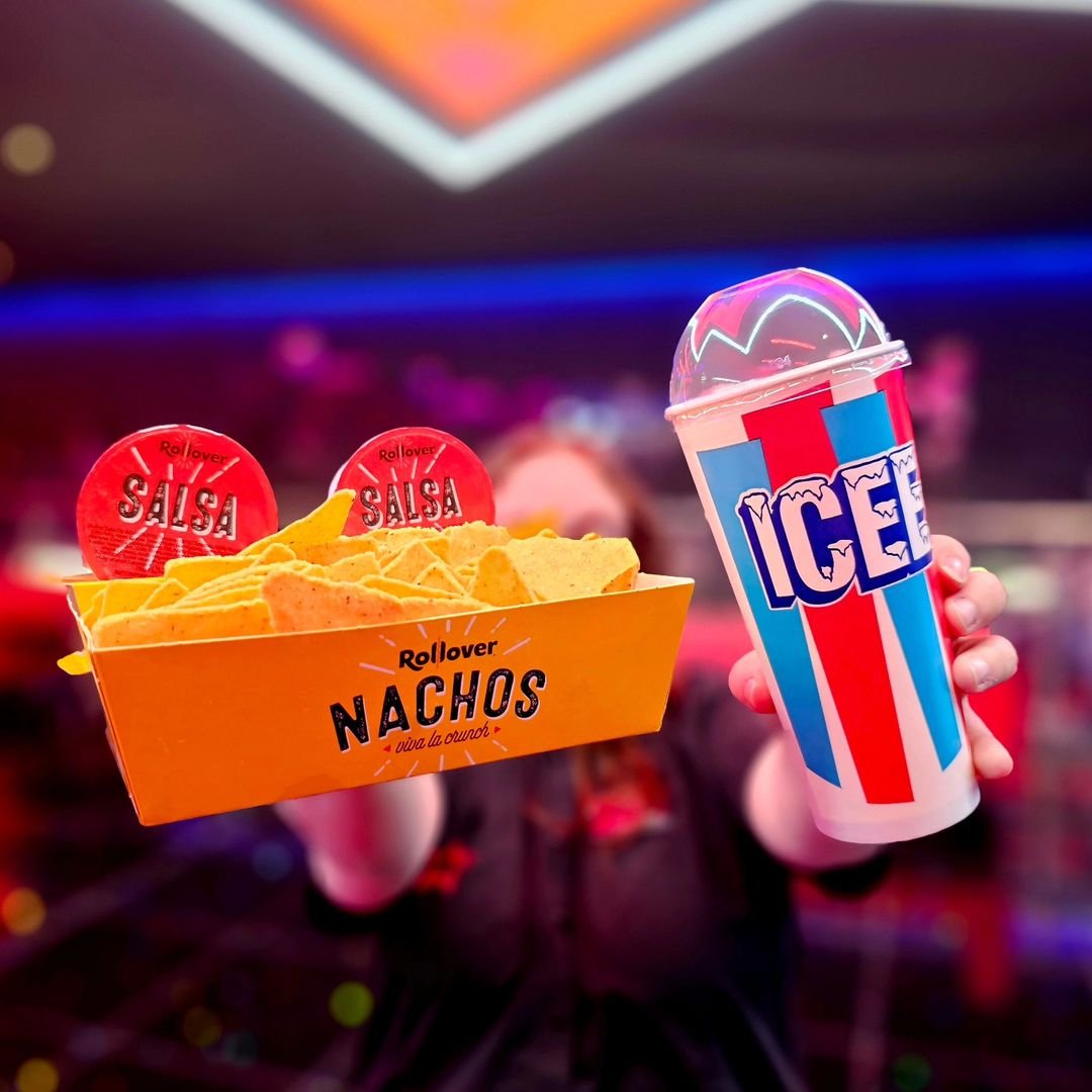 Nachos and ICEE: because sometimes life just needs a little crunch and brain freeze 🍟🥤 (📸: @cineworldbracknell)