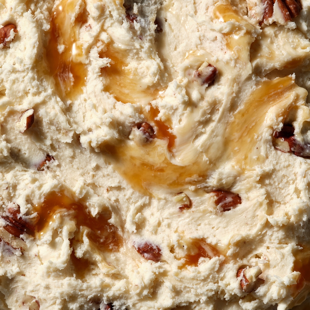 2 words: Butter. Pecan.

Buttery pecan ice cream, sweet caramel swirl, and pecan pieces. A Southern classic with a zero added sugar twist.

#KetoPint #ZeroAddedSugar #ButterPecan #KetoIceCream