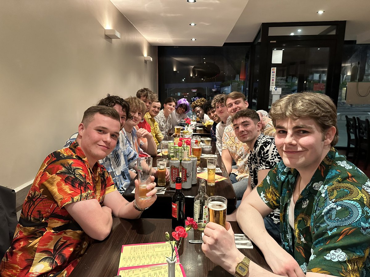 SedsOld's tweet photo. The Seds team having important team talks over a delightful meal at the famous spice island. #rugby #seds #oldseds #stayfrosty #spiceisland https://t.co/2o8rJBK3CX