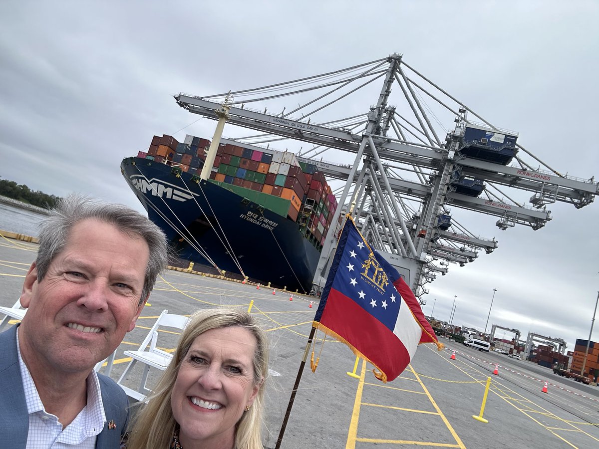 Great to be in Savannah today to celebrate the strength of our @GaPorts. The Port of Savannah and the Port of Brunswick are vital assets to Georgia’s economic success. As the gateways to the global market, they are connecting Georgia Made goods to the entire world.