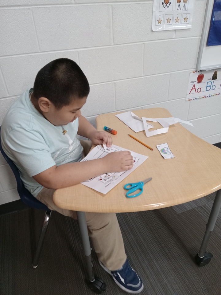 PREPRIDE's tweet image. March is Women's History Month!  These students spent time learning about Harriet Tubman by making acrostic poems with facts about her life.  Did you know that Harriet Tubman helped around 400 people escape slavery all by herself?!?!?