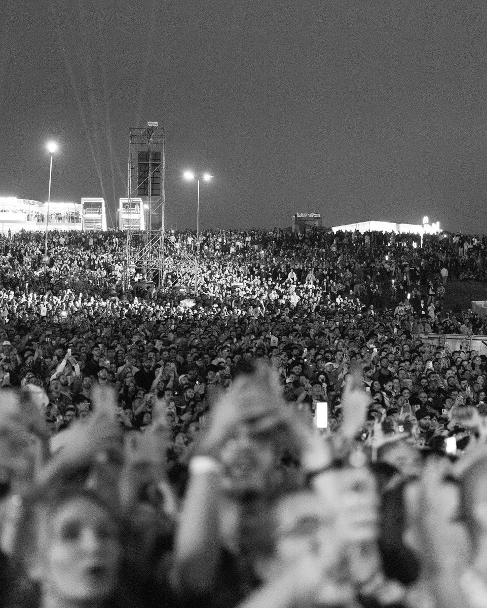 'Last night was a dream come true. São Paulo, thank you for allowing us to feel so FREE, and so LOVED. I’ll never forget these shows xx And thank you @Jessiereyez for joining us. A perfect way to end GLORIA: The Blackout - South America 🤍'