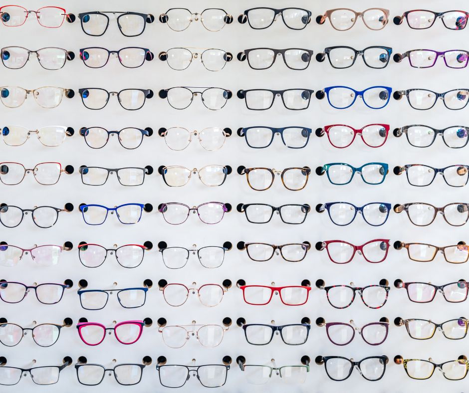 Need glasses but struggling to afford them? The NSW Spectacles Program provides govt funded #glasses & #vision aids to seniors, children, homeless, rural and remote people, those with disability & Aboriginal & multicultural communities. More info: ow.ly/eHus50QAUZB