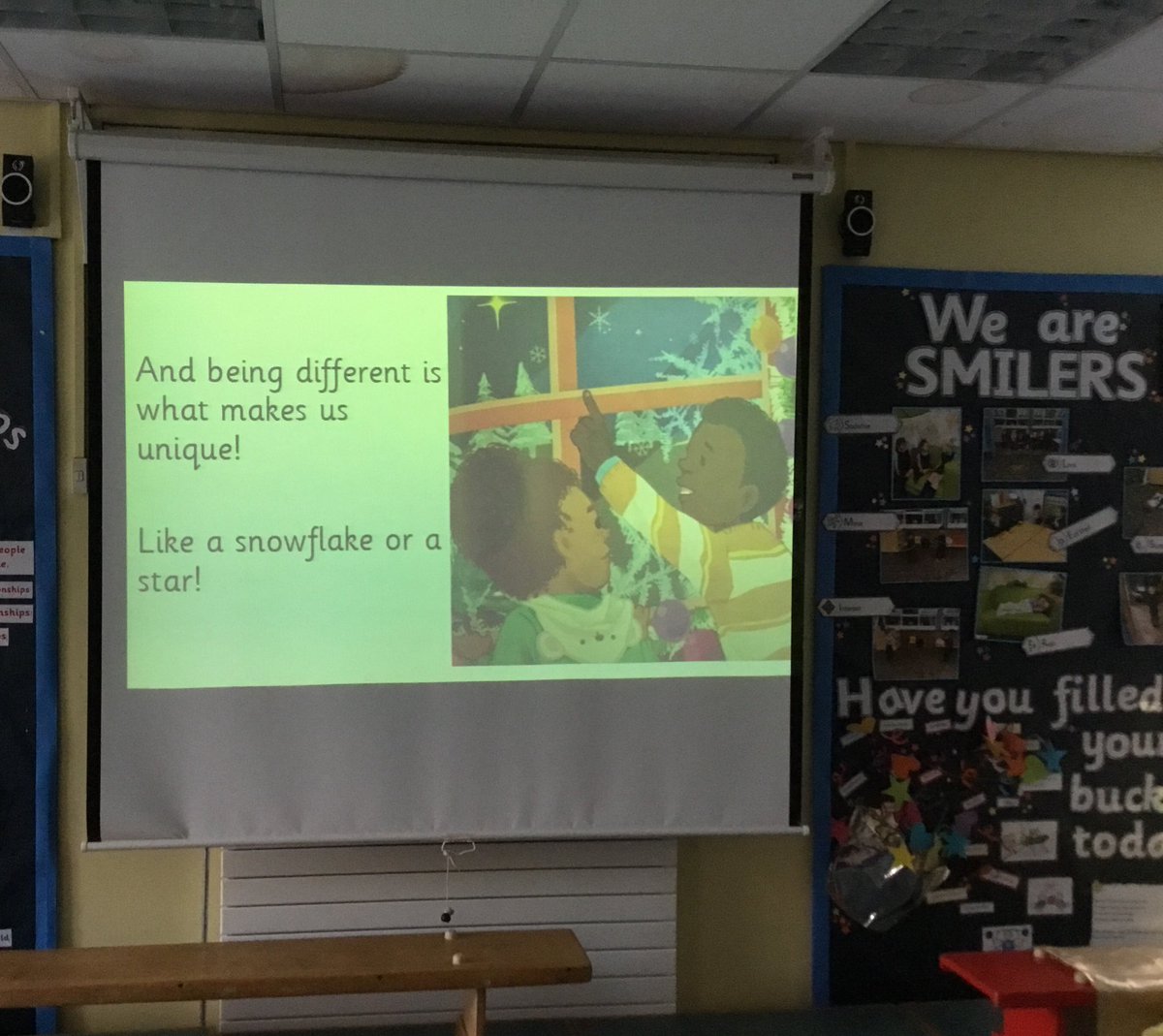 Amazingly different …. amazingly wonderful. 🧠Whole school assembly discussing neurodiversity & difference to end our #neurodiversityweek2024. Each one of us is as unique as a star or a snowflake! ⭐️❄️  ❤️#iqmfamily #Neurodiversity @NCWeek