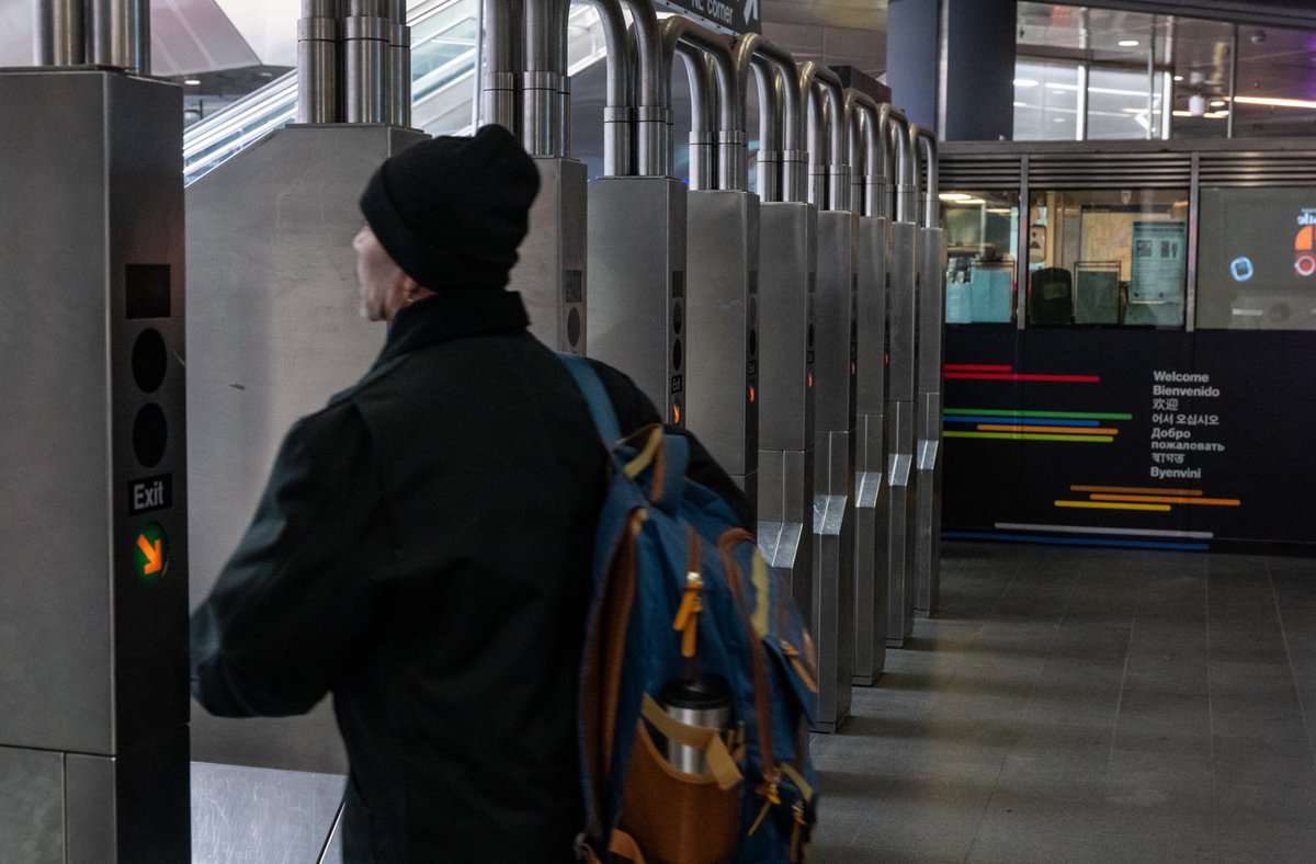 🔊 NYPD is launching 'Operation FARE Play,' by adding hundreds of uniformed, plainclothes officers, to nab fare-evaders since officials say crime often starts there 👮 @MackRosenberg reports: bit.ly/4a6AC3D