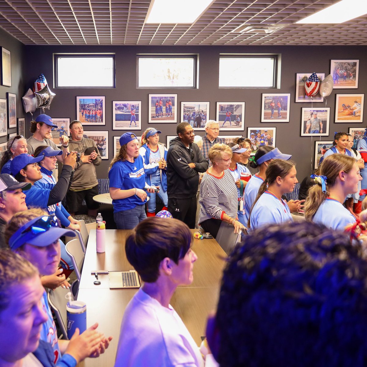 LCUSoftball's tweet photo. We thank all our fans and friends for attending Sunday's Grand Opening and Open House of the Marilyn Bartee Clubhouse https://t.co/syhHwSGJHb
