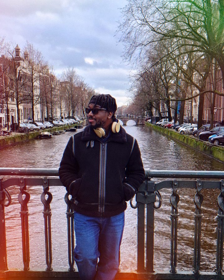 Observation is the greatest source of wisdom 
#mondaymotivation #throwback #observation #perspective #collectmemories #amsterdam #netherlands🇳🇱 #seetheworld #dreamchaser #travelphotography #protectyourpeace #encouragement #creativemindset #evolve #filmmakersworld #explorehistory
