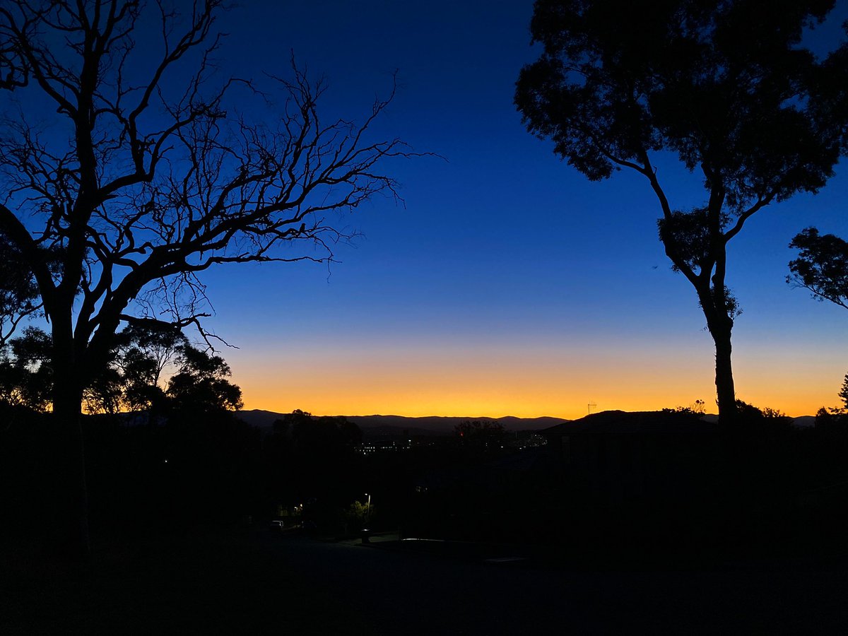 DenimAlley's tweet image. Looking across the valley at the end of the day.