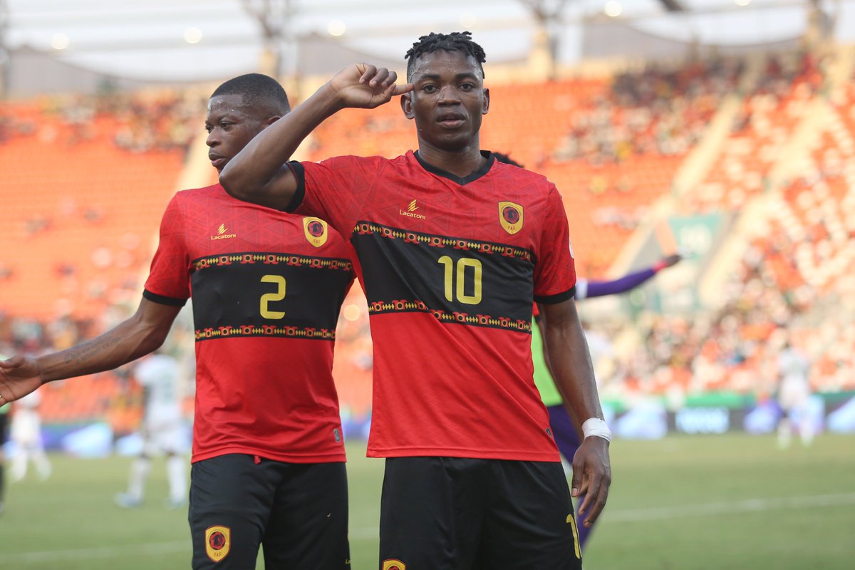 AfricajnViu's tweet image. JOGO AMISTOSO

🇰🇲 Comores 0️⃣-0️⃣ Angola 🇦🇴 

#ForçaPalancas | #ForçaAngola 🇦🇴

👇🏿👇🏿👇🏿👇🏿👇🏿
youtube.com/watch?v=mAoIrZ…