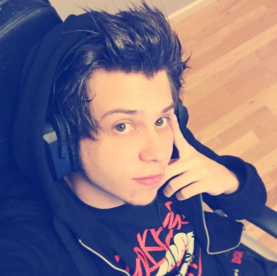 safeplacerubius's tweet photo. La evolución en Instagram de Rubius, a thread; https://t.co/maIQ7oghrs