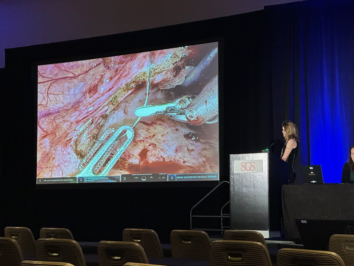 Wonderful video presentation by our senior fellow on peritoneal neovagina with uterine anastomosis. Having a blast at SGS annual meeting! @MaryBakerMDMBA @GynSurgery
