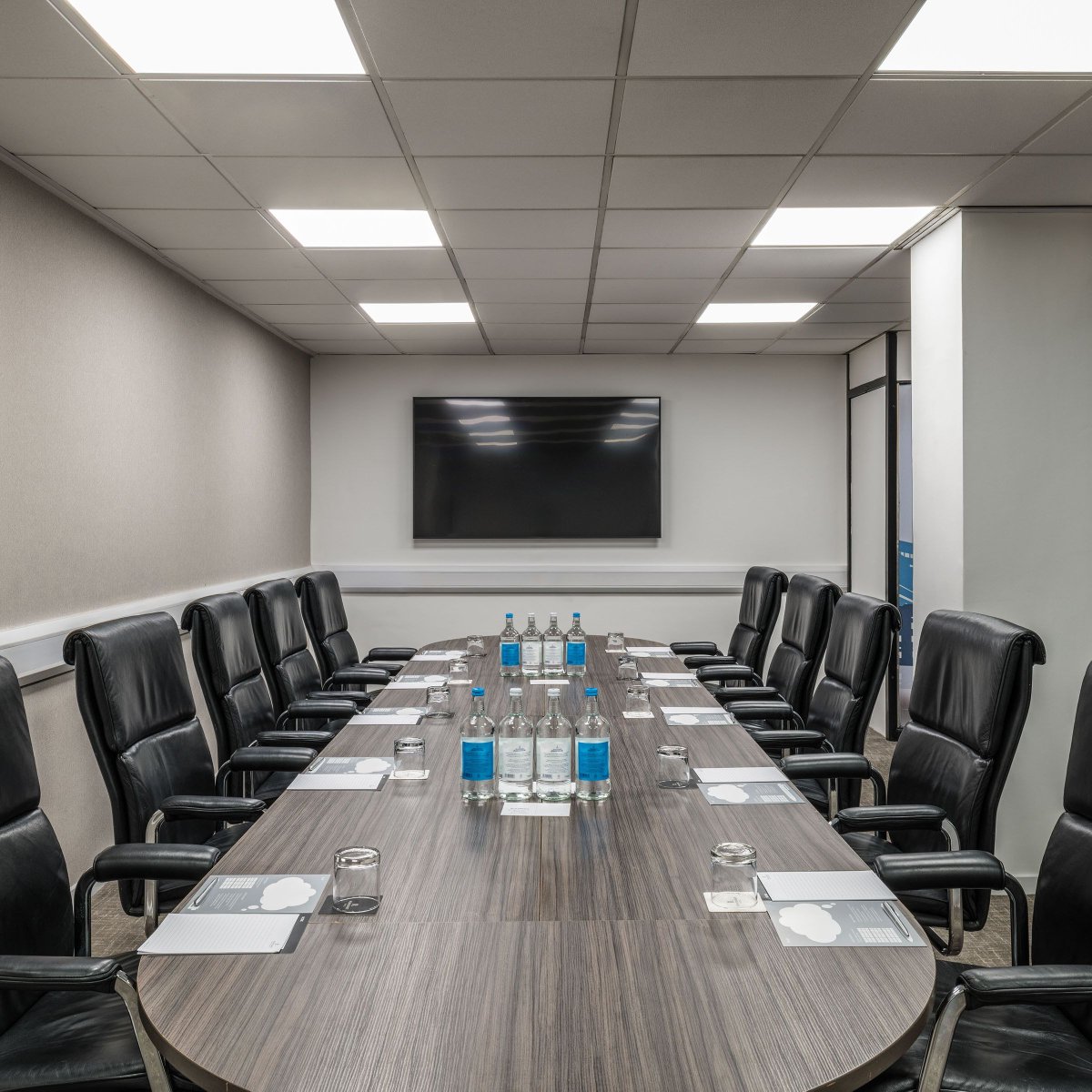 Our recently renovated venue offers an elevated meetings experience, meticulously designed to make a long lasting impact on your guests. Contact us today at events@renaissanceheathrow.co.uk to get started. #Conferences #Events #Group #EventPlanning #Company