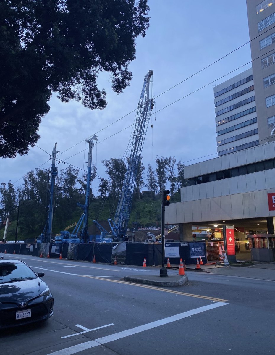 Exciting @UCSF news—the groundbreaking for the new UCSF Parnassus Heights Hospital is underway! From collaborative research spaces to advanced patient care facilities, our vision is coming to life by expanding our capacity to innovate & serve our community.