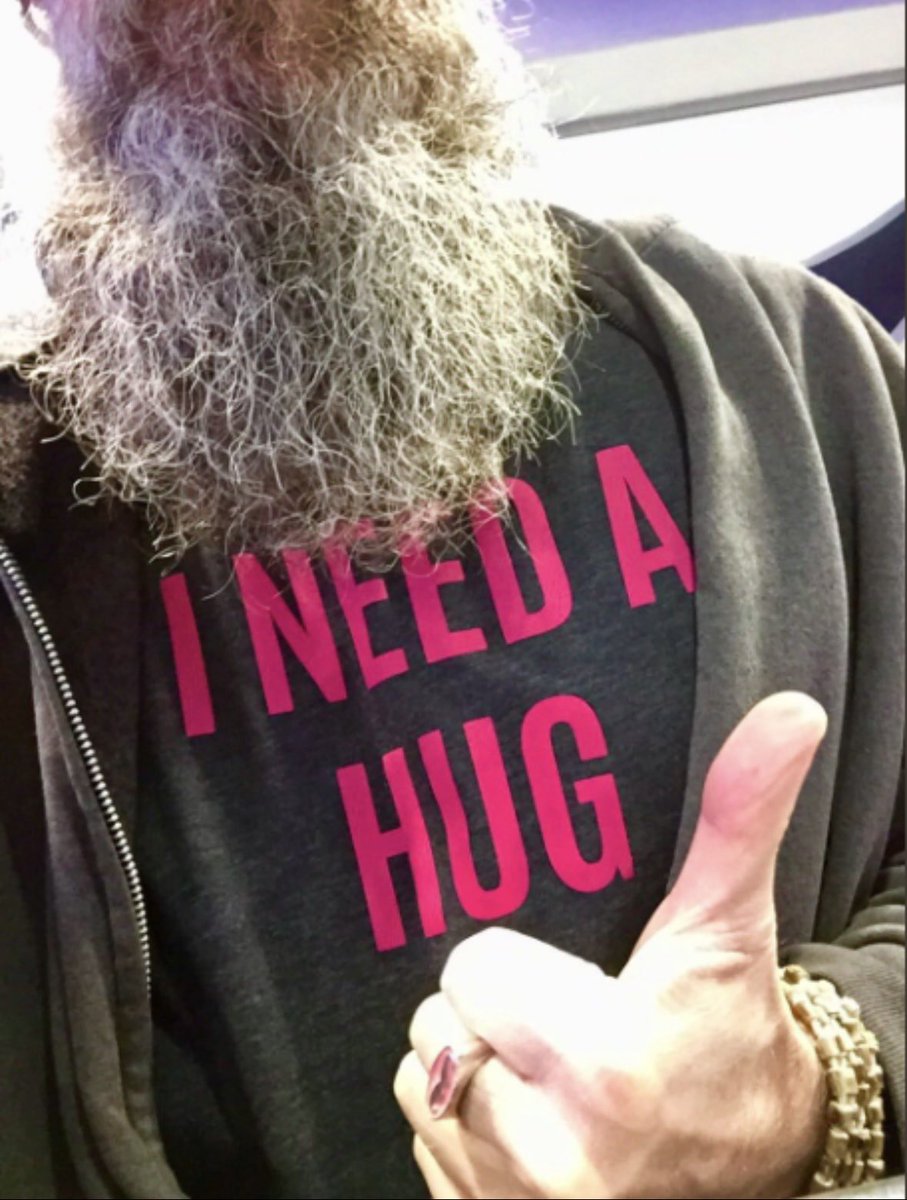 happy monday! let’s get the hugging going! have a g week! 🏁🌍💖🤗 #pinksocks ✨