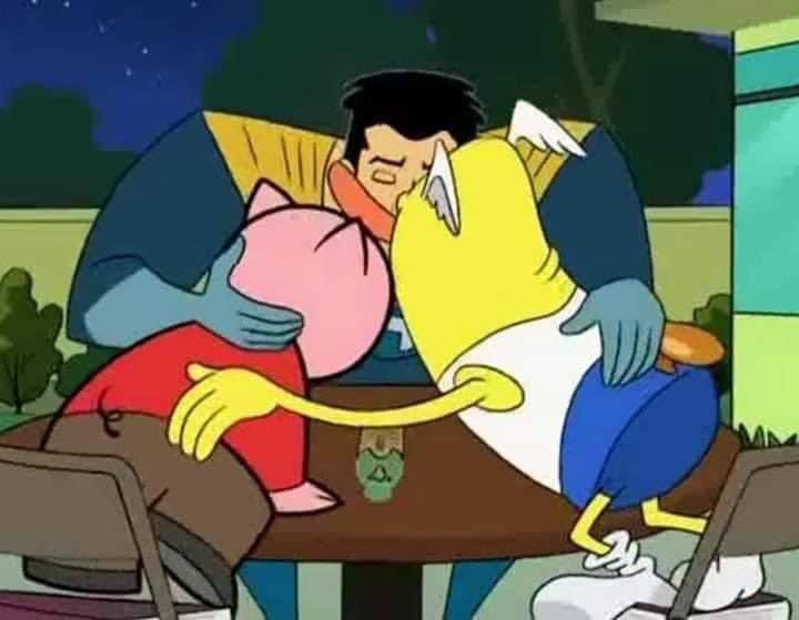 *Yuridia: Los amigos no se besan en la boca...*
Mis amigos con dos licuachelas…