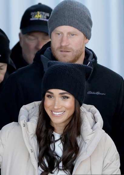 #WeStandWithMeghan #WeStandWithHarryandMeghan