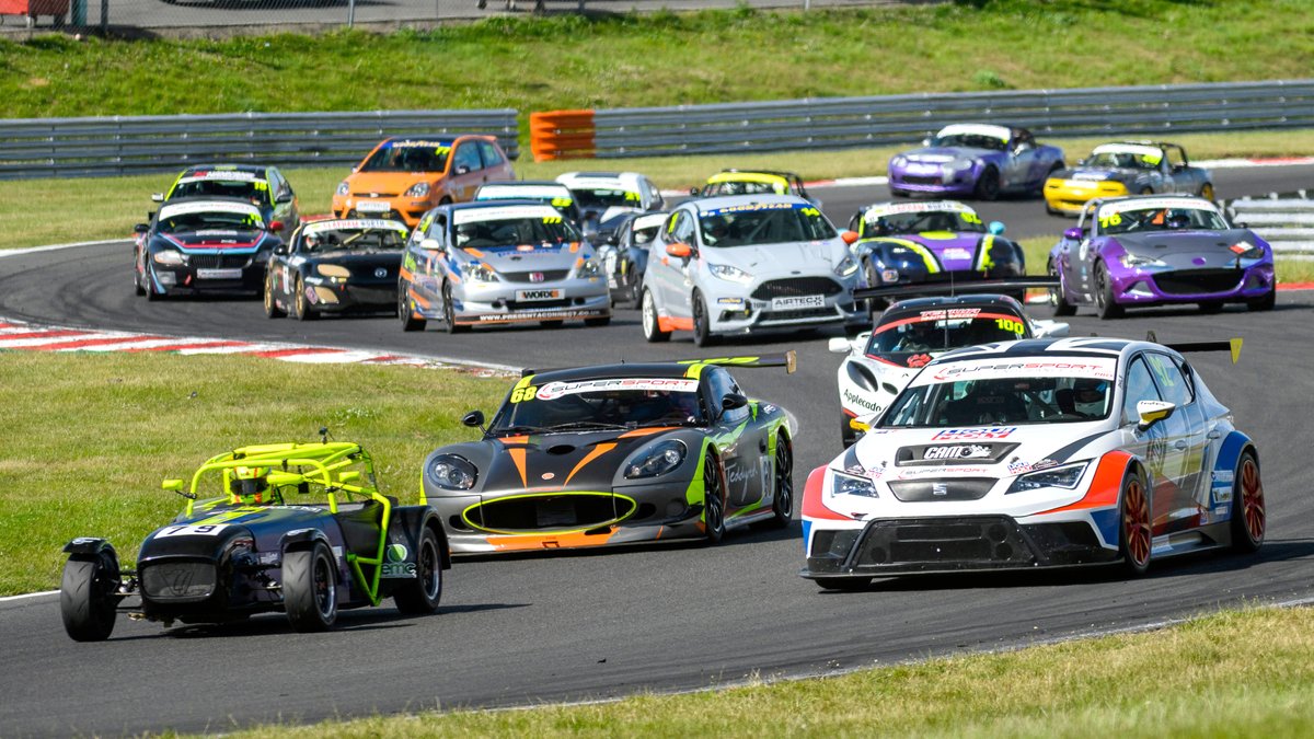 The BRSCC Club Car Championships will take over Snetterton next weekend on April 6/7🏁 📲 Find out more about our next event here: snetterton.co.uk/news/2024/mar/…