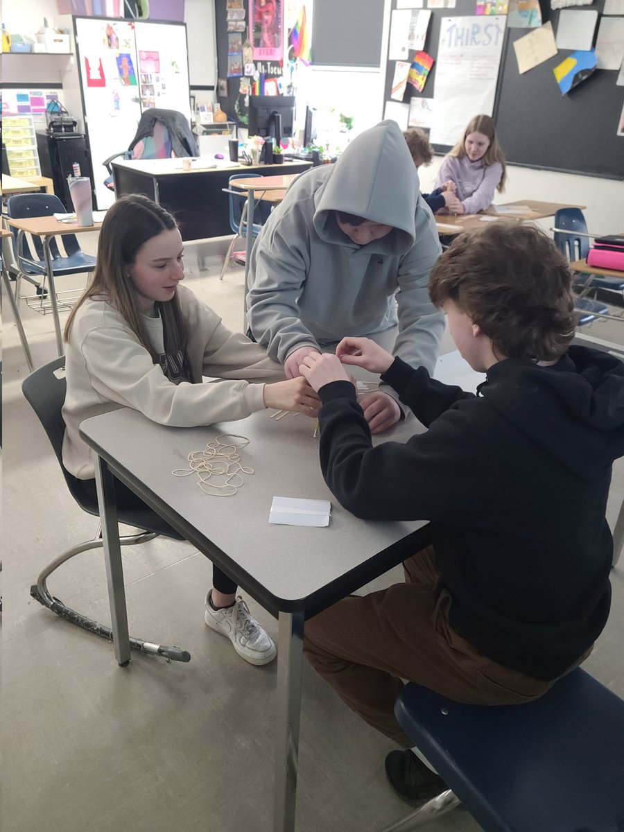 ECS Room 13 tweet media