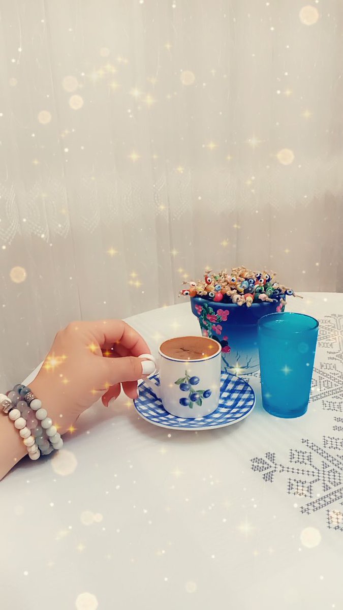 maviyeliz's tweet image. #elchallenge yaptım dörtlü kolaj