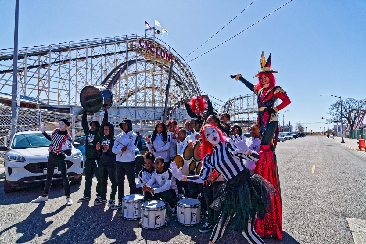 🌙✨🎢🎪🎡🎠🥳The Cyclone is officially christened! We are incredibly thankful for our amazing community, guests, partners, and public officials that attended Luna Park in Coney Island’s opening weekend and Cyclone christening ceremony, Sunday March 24th! It was a day filled with