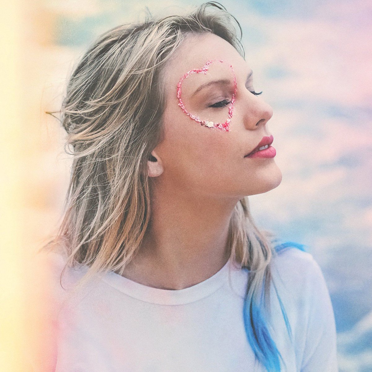 📈| Taylor Swift's "Cruel Summer" returns to Billboard Hot 100's Top 10 during its 46th week.