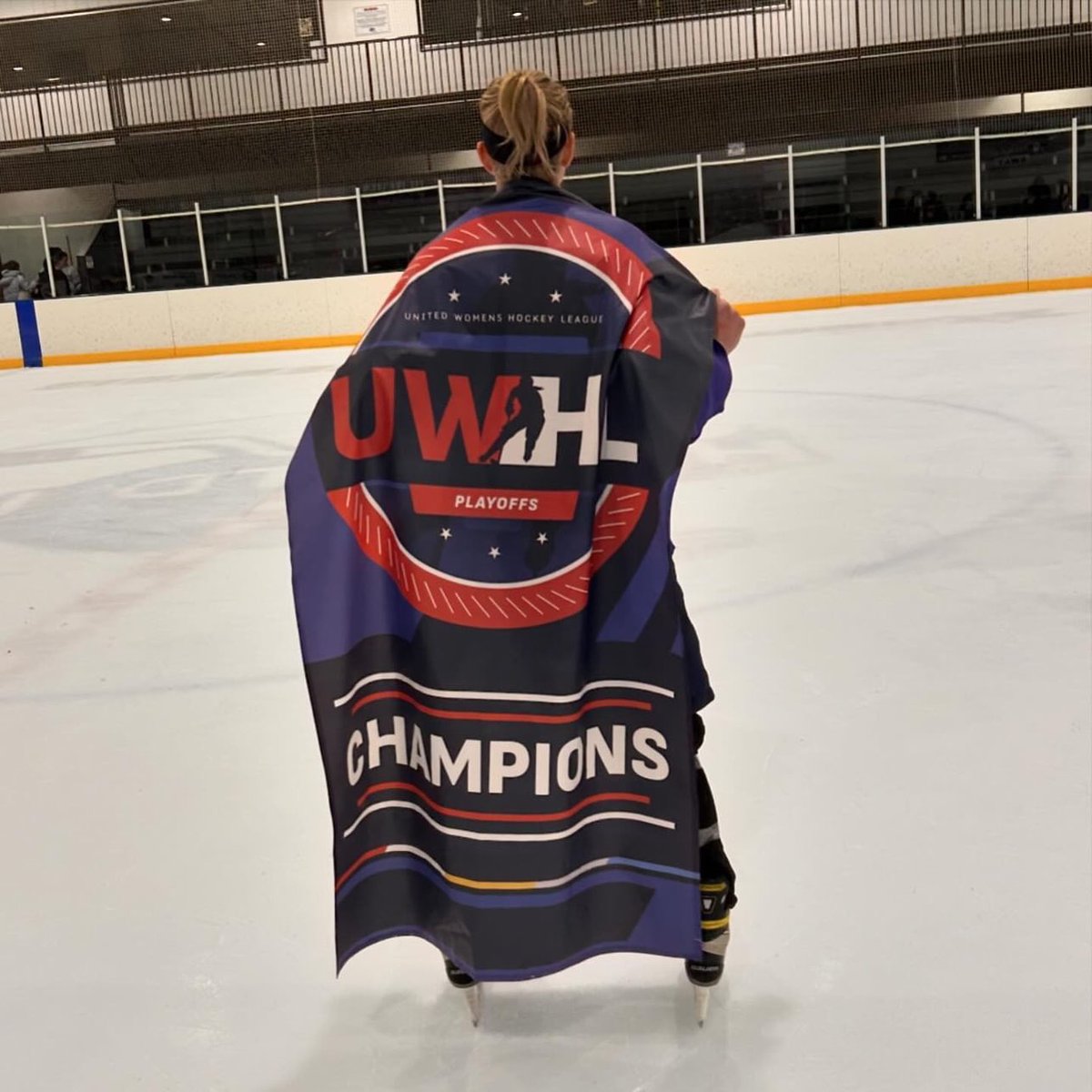 Congratulations to the Philadelphia Voodoo for winning the UWHL Silver Division Championship in Hatfield, PA this weekend. It was an amazing team effort that included four overtime’s, a twelve shooter shootout, a hat trick by Mary Wojcik and a shut out by goaltender Heather Klix