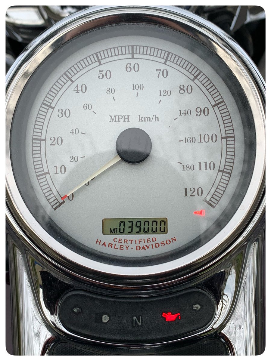 Hit 39,000 miles on the #roadking, over 20k done by me in the past 18 months. #livetoride