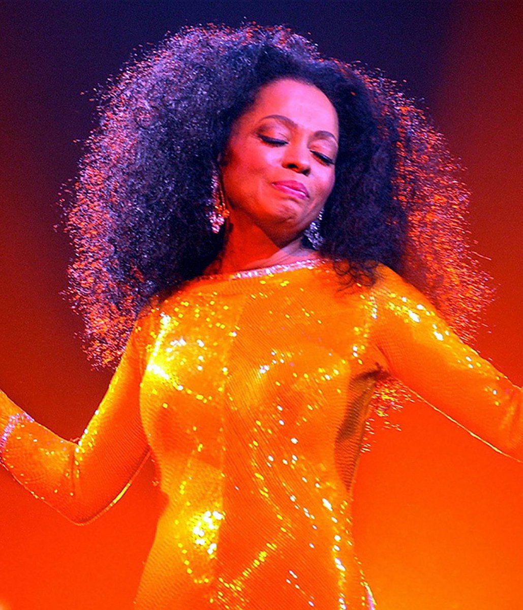 Antoine Fuqua’s upcoming Michael Jackson biopic has found it’s Diana Ross! @KatGraham will be portraying the legendary Diana Ross in ‘Michael’