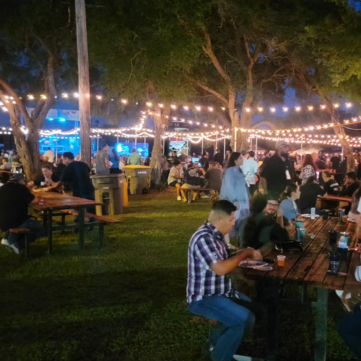 Congratulations to the @rotaryedinburg on a successful Bayou BrewFest this weekend! It was a blast spending time together as a community for a great cause! #TX15 🦐🥳