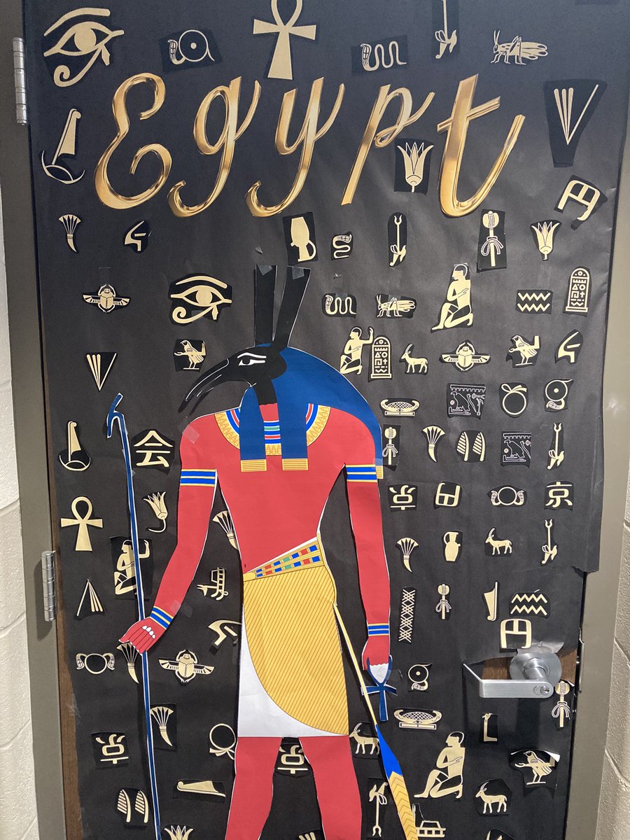 I love the culture and climate @OvertonMNPS. The door competition showcasing countries all over the world embodied who the Bobcats are. Kudos! @MNPS_EL @MNPS_ELA @MusicCityMath @MTSSMNPS