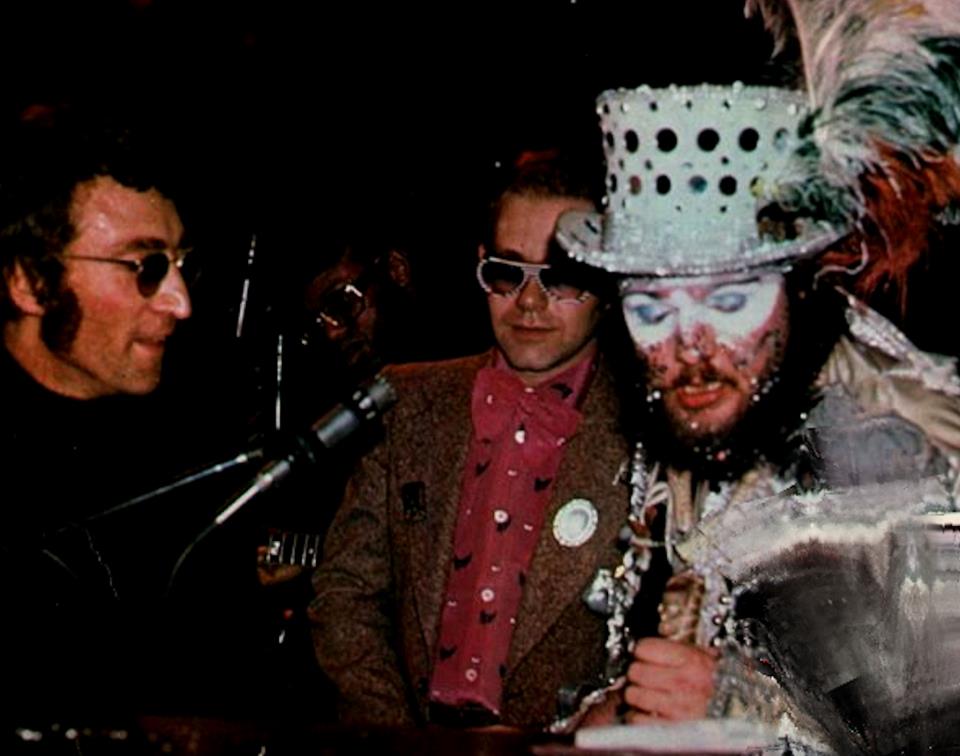 #JohnLennon #EltonJohn #DrJohn & #BobbyWomack at Dr. John's Troubadour residency in Hollywood, 1973. #HappyBirthdayEltonJohn