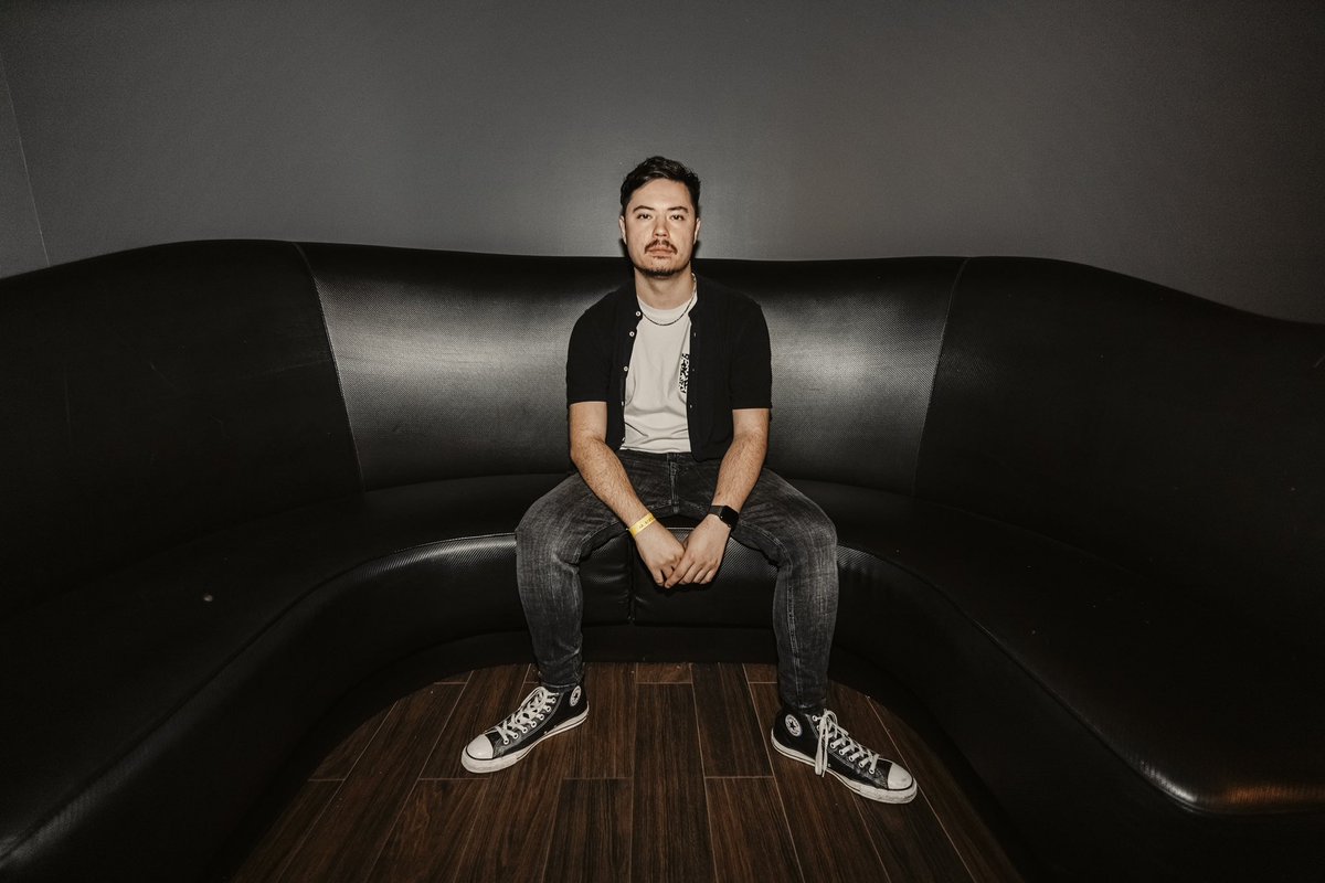 Sat down with the team at Shoutout LA for a conversation about some of my favorite Downtown LA hangouts, and about my music and record label, <a href="/GraydientArts/">Graydient ◾️◾️◾️</a>. 

Full article here:
shoutoutla.com/meet-julian-gr…