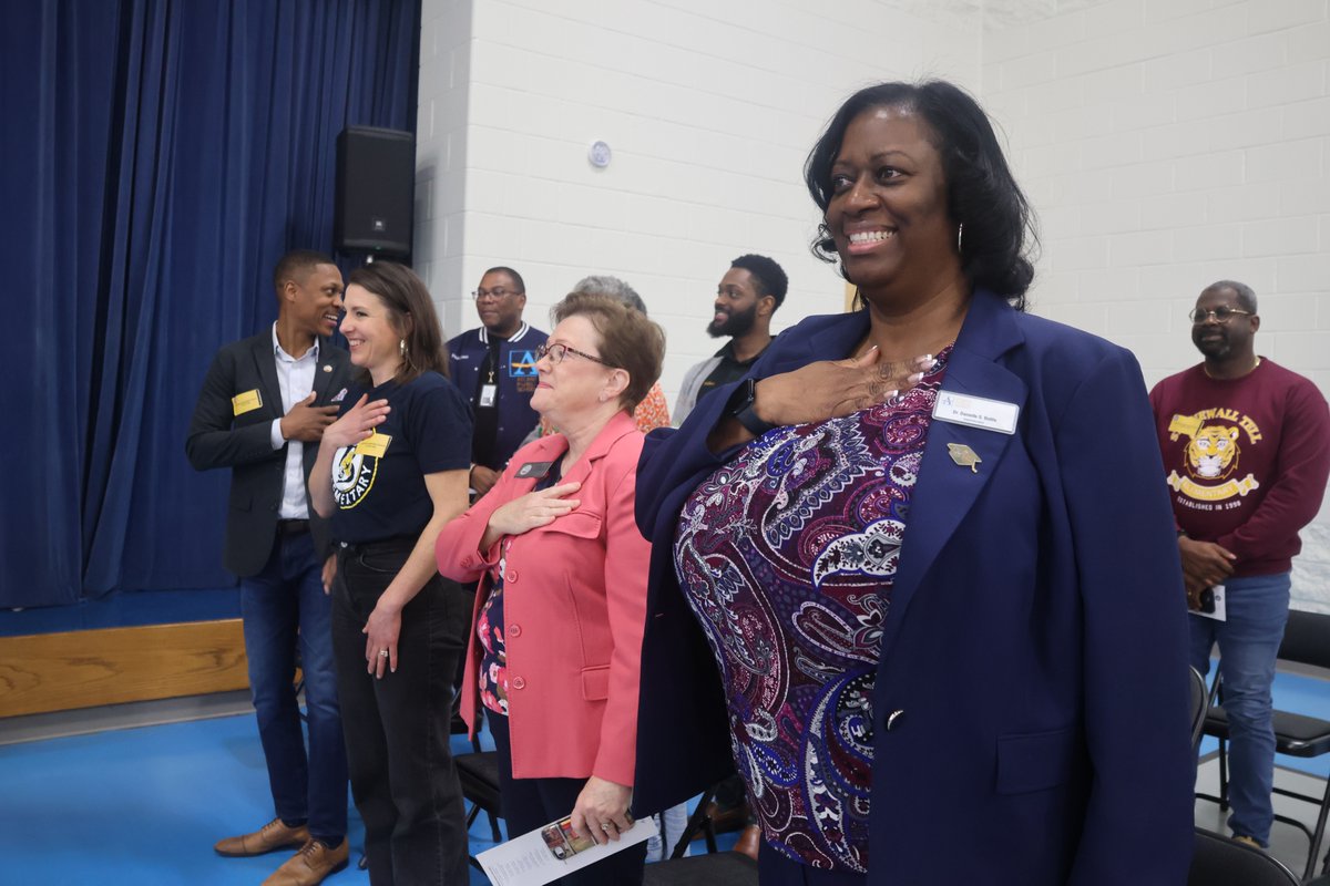 Congratulations Benteen Elementary! It was an honor to celebrate your newly renovated school and witness the incredible performances by the most brilliant students! Thank you to the school community and local supporters for helping us commemorate Benteen! #AtlantaPublicSchools