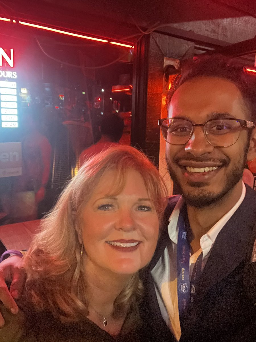 Factorsedu's tweet image. Great #springcue with old friends and lots of new ones. Highlights include @CitiCoach and @SueThotz event, spending time with @JenWomble , @GreenScreenGal, @CUE_Exec and meeting so many new people. Lots of #learning and #fun