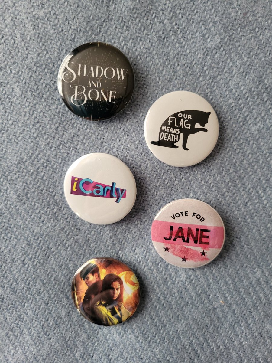 maddieisnotadr's tweet photo. More additions to my new jacket! Gotta love a good theme, even if it's a sad one
#SaveShadowAndBone
#SaveLockwoodandCo
#SaveOurPinks
#SaveiCarly
#SaveOFMD https://t.co/Q6JqSpaohR