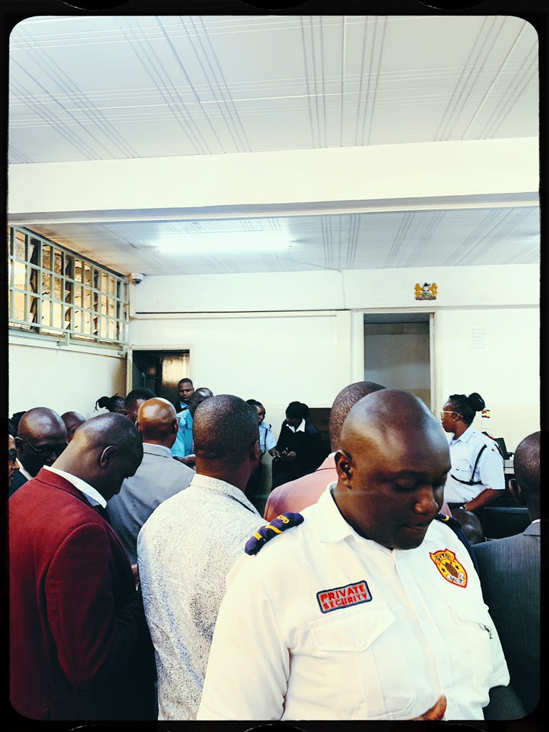 wangoalfred's tweet photo. Been an interesting day witnessing the rule of law in action at the Kibera Law Court, Makina. #VOTP✊🏾 https://t.co/8FXZ6QxlMc