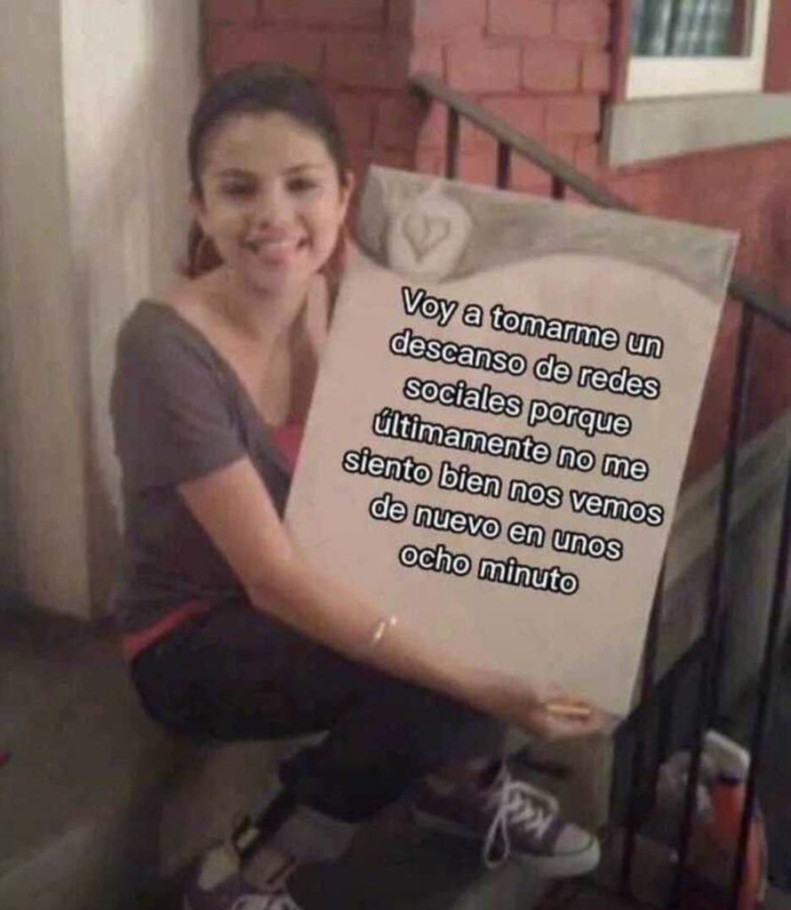 triste y con ganas de morirme ☹︎ (@cxrrly) on Twitter photo 