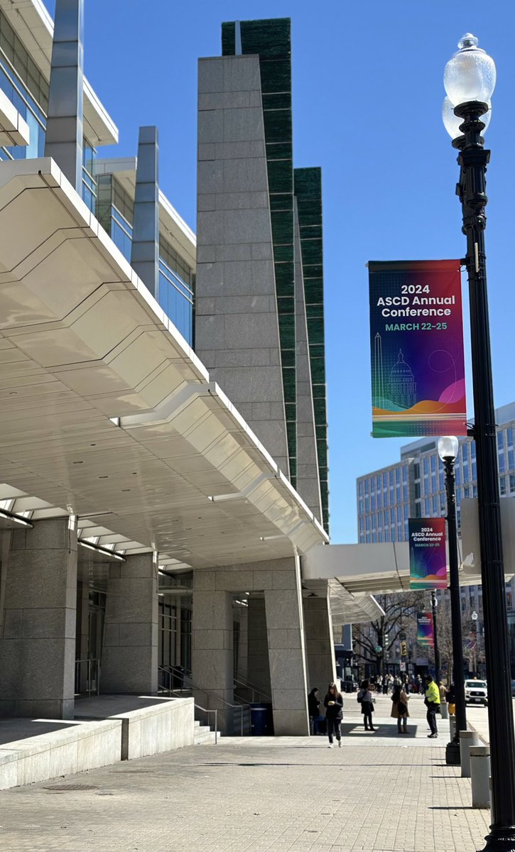 alexandriayala's tweet image. Feeling inspired after @ASCD Conference 🍎 Diverse attendees and presenters led to robust discussions around student achievement &amp;amp; engagement, technology in the classroom, and teacher support. Always nice to see @Astro_Jose #PublicSchoolProud #UnitingMinds #IgnitingProgress