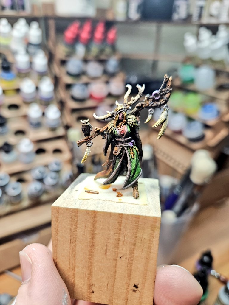 Icepickun's tweet image. Latest painting project, 85% done! A gift for a student going through a rough time. 😔