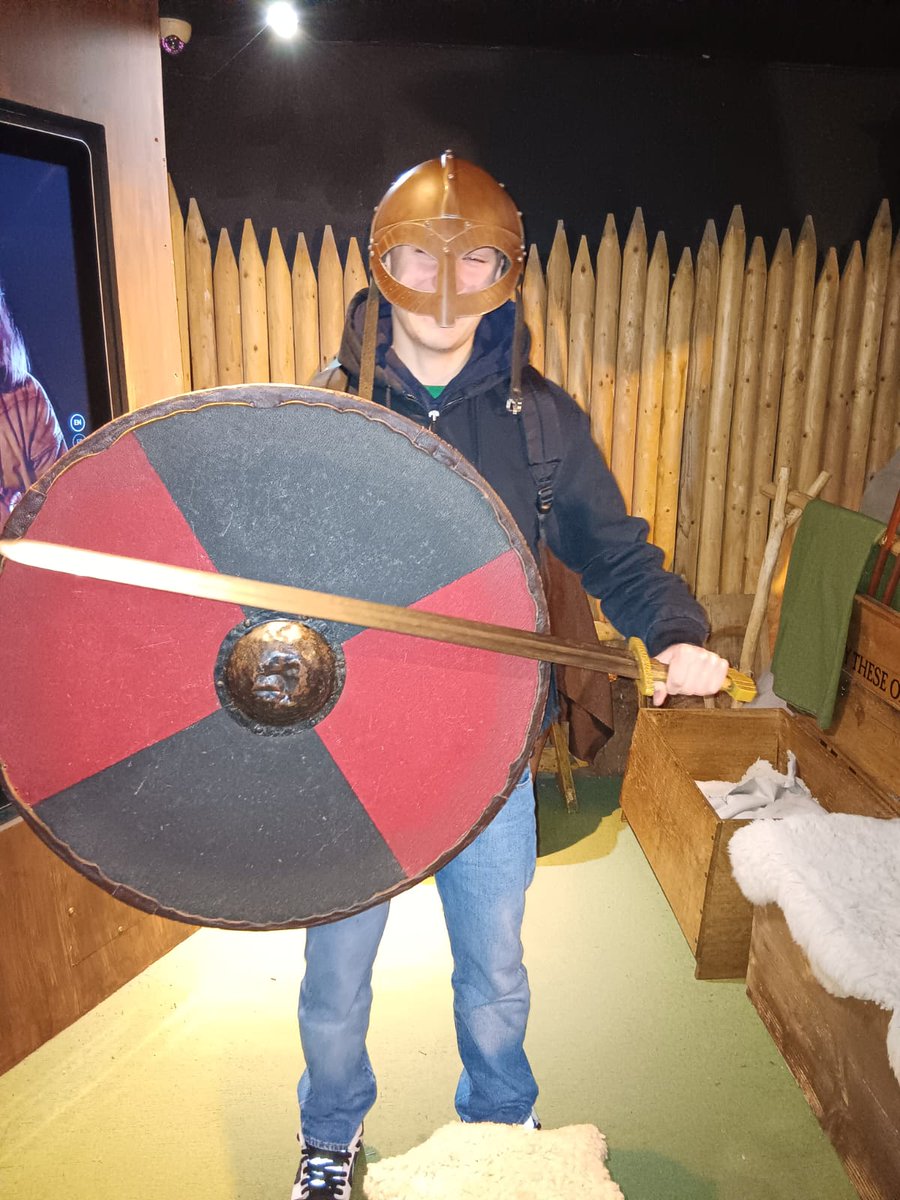 Fertet International (@fertinter) on Twitter photo Nos élèves plongés dans un contexte professionnel et une langue différentes. Rien de tel qu'un stage #ErasmusPlus pour développer ses compétences techniques et linguistiques...et culturelles en visitant le musée des Vikings 😉🇮🇪
<a href="/DSDEN70/">DSDEN de la Haute-Saône</a>
#EuropeanYearOfSkills Nos élèves plongés dans un contexte professionnel et une langue différentes. Rien de tel qu'un stage #ErasmusPlus pour développer ses compétences techniques et linguistiques...et culturelles en visitant le musée des Vikings 😉🇮🇪
<a href="/DSDEN70/">DSDEN de la Haute-Saône</a>
#EuropeanYearOfSkills