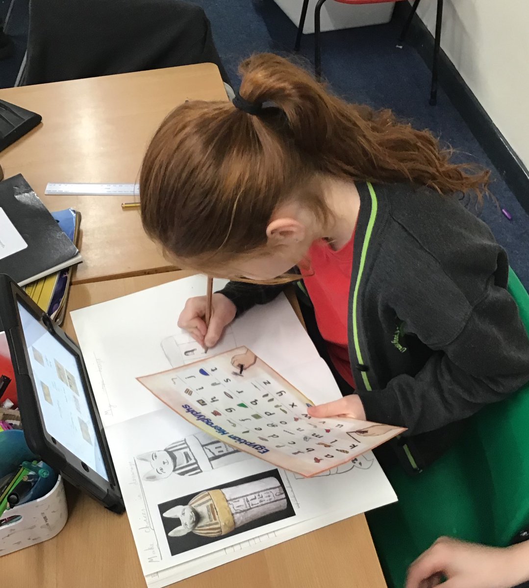 LindenRDCedar's tweet photo. Art - researching and sketching canopic jars for our own designs ready to make clay jars tomorrow!
๐ผ๏ธ๐๏ธ #Linden_Arts #Lindenlearning #lindencomputing https://t.co/ZdqwZHAte5