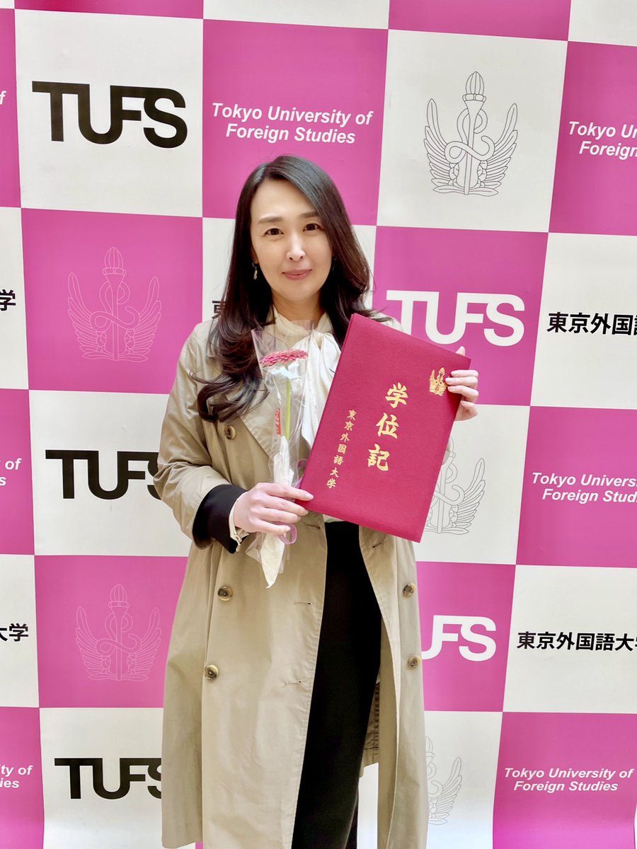 jinshangon's tweet photo. I have graduated from the Master's Program!
It was just so hard during the two years of challenging my limits, but I am so happy to have reached this day. I would like to thank my family, friends, and teachers for their support. https://t.co/p9ukuv3Qfo