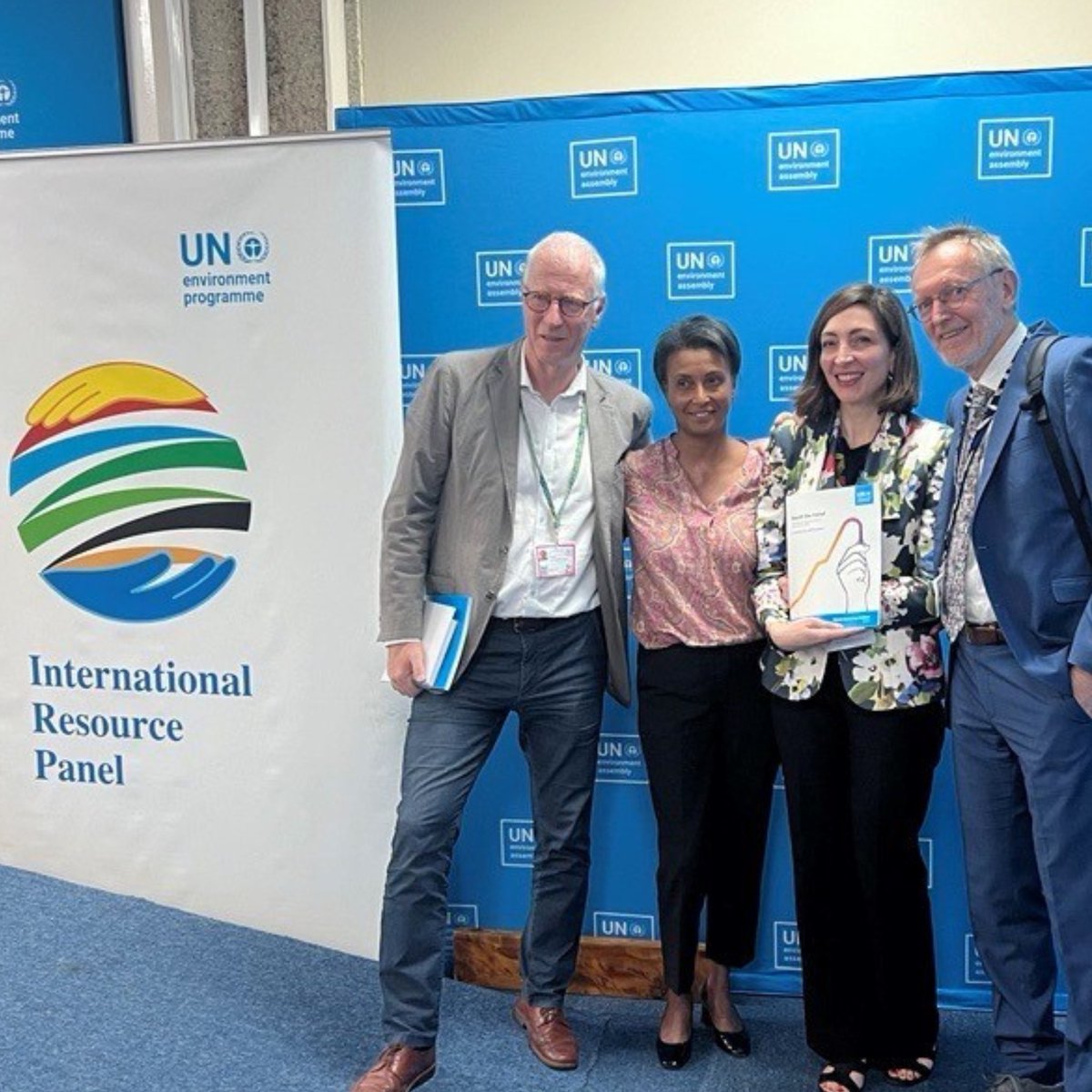 The IRP presented the importance of sustainable management of natural resources and the messages of the Global Resources Outlook at more than 10 events at #UNEA6! See here a full overview and many pictures: bit.ly/3Tjq6jD