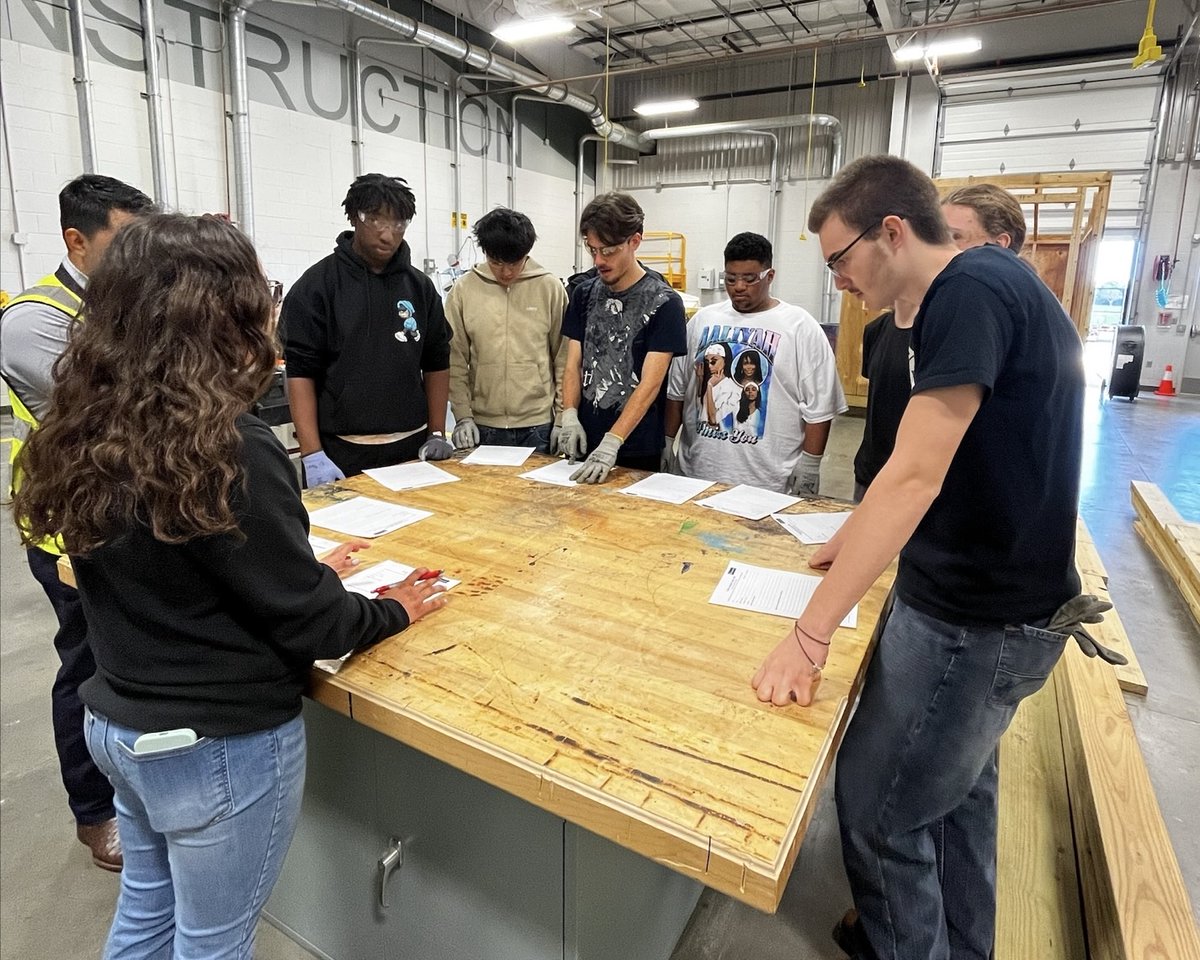 CIE_Foundation's tweet image. McCarthy Building Companies had the opportunity to visit Texas City – Industrial Trade Center. Students learned about Heat &amp;amp; Illness Safety Practices, Fall Protection/demonstration and were gifted branded hardhats and swag, which they&apos;ll use &amp;amp; rep during the comp. this week.
