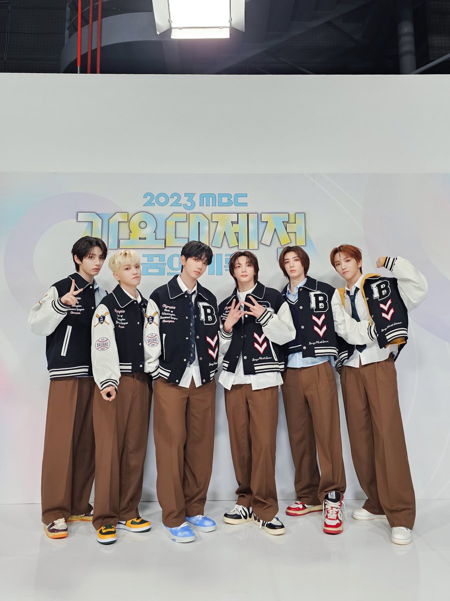 5genBgChart's tweet photo. 5gen Schedule 📅
 
26/03 #AMPERSANDONE COMEBACK
02/04 #NOWADAYS DEBUT
02/04 #BANGYEDAM COMEBACK
15/04 #BOYNEXTDOOR COMEBACK https://t.co/bQHn3MY93D