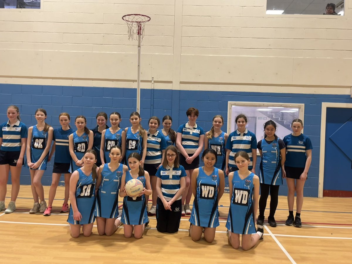 Great friendly against @EdAcadSport for our S1 netballers who secured the win🏐🏆 Excellent teamwork and sportsmanship was displayed throughout the match 👏🏼 POTM- Isabella💙🤍