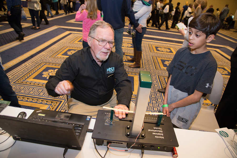 MSI_MSET's tweet image. A successful STEM virtual lab is not a standalone tool, but one that can be used to help obtain curriculum goals. Student&apos;s will make connections between their virtual lab experience and other subjects. #VirtualLab #STEMLab #UniversityLab #EngineeringToolkit #RemoteLab